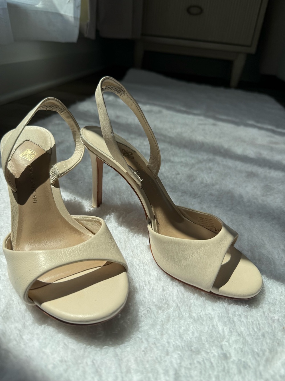 ANTONIO MELANI Cream Open-Toe Slingback Stiletto Heels